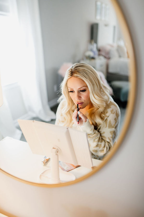 makeup essentials list