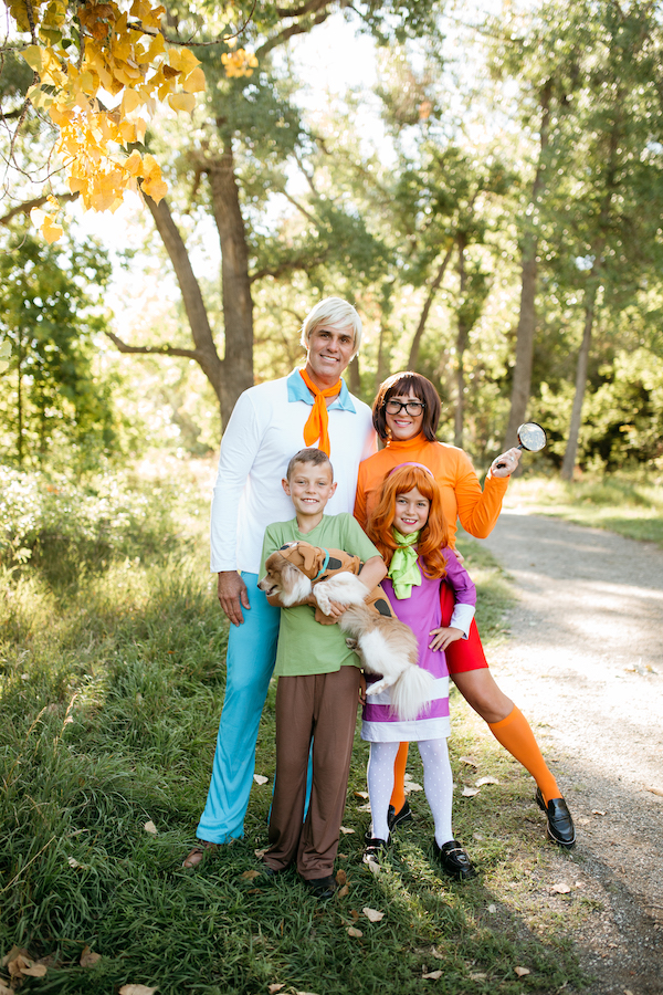 Family Halloween Costumes: Scooby Doo - Stef Hubble
